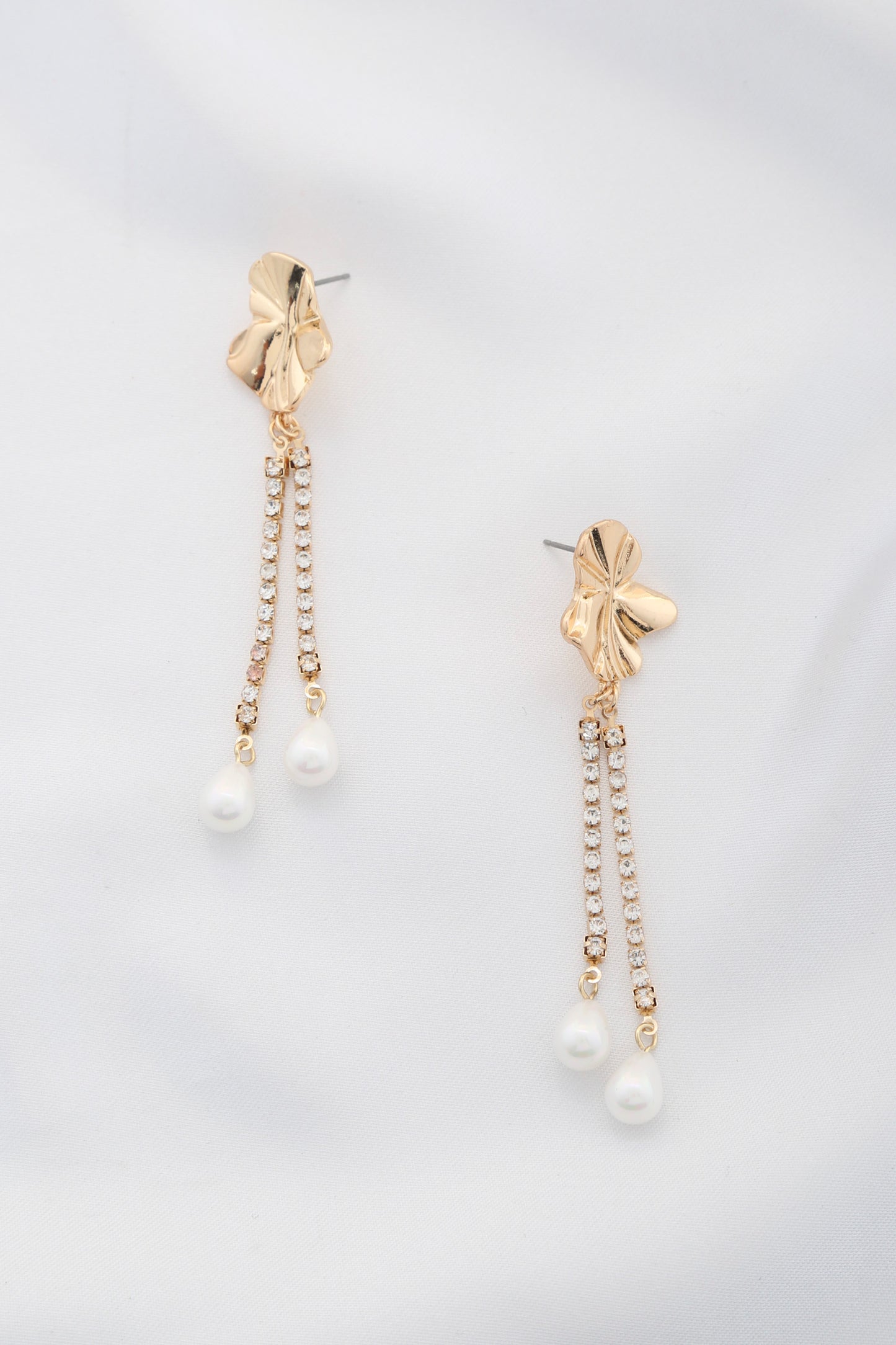 Organic Shape Rhinestone Pearl Dangle Earring