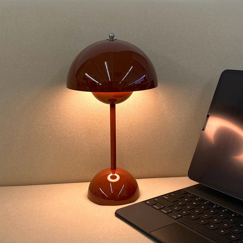 Retro Table Lamp