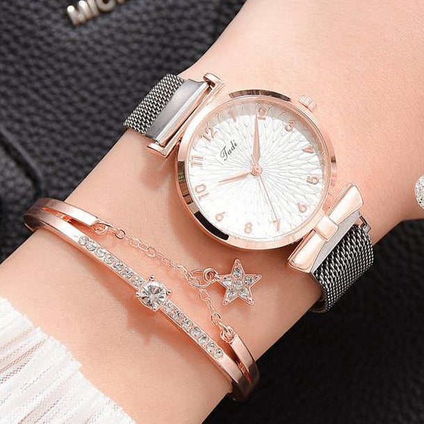 Luxury Quartz Watch